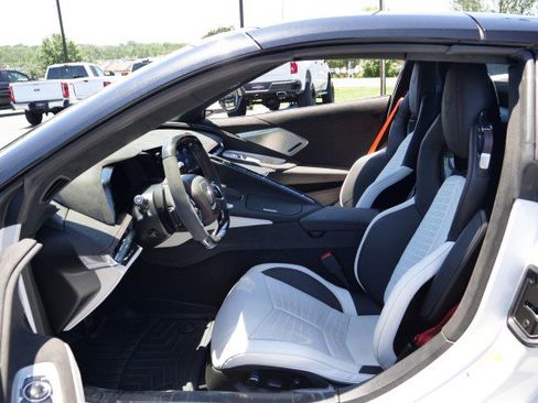 Used 2023 Chevrolet Corvette Z06 RWD image 35