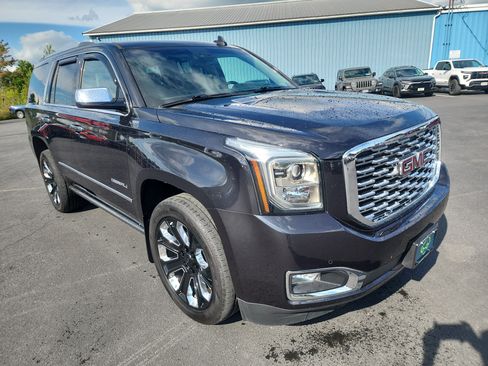 Used 2020 GMC Yukon Denali w/ Denali Ultimate Package AWD/4WD image 2