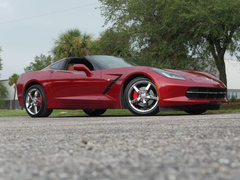 Used 2014 Chevrolet Corvette Stingray Coupe w/ 2LT Preferred Equipment Group RWD image 87