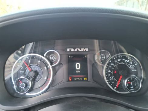 Used 2024 RAM 2500 Big Horn image 15