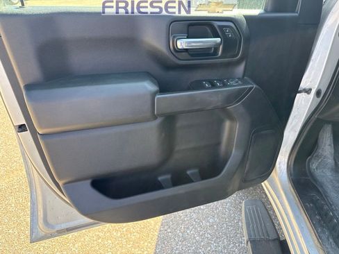Used 2020 Chevrolet Silverado 2500 Custom w/ Custom Value Package AWD/4WD image 9
