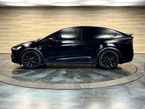 Used 2022 Tesla Model X AWD/4WD image 24