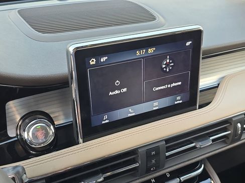 Used 2021 Lincoln Corsair FWD image 23