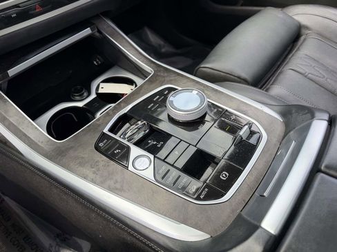 Used 2024 BMW X7 M60i w/ Executive Package AWD/4WD image 30