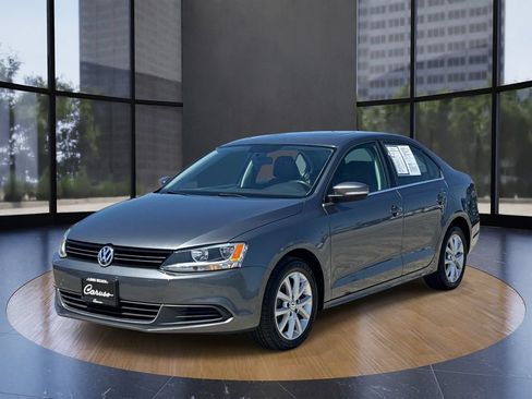 Used 2013 Volkswagen Jetta SE FWD image 7