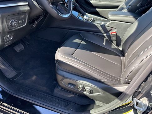 New 2025 Jeep Grand Cherokee Limited image 12