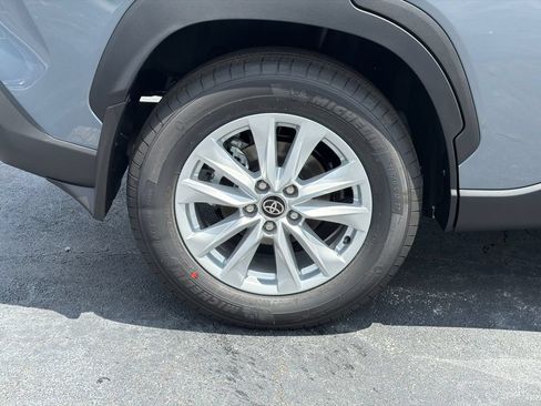 New 2026 Toyota Corolla Cross LE FWD image 23