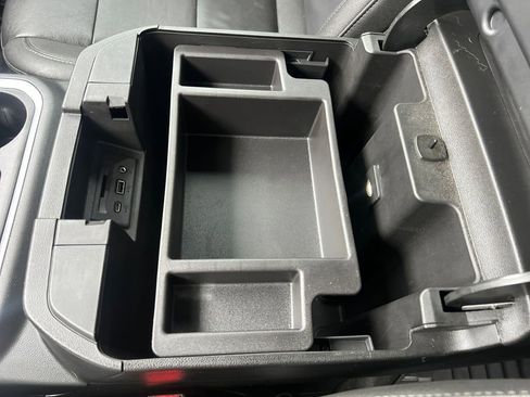 Certified 2022 Chevrolet Silverado 1500 RST w/ Redline Edition image 18