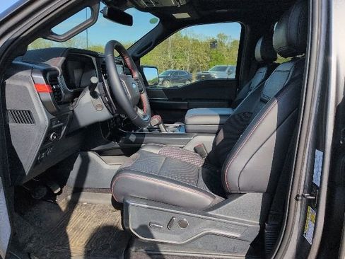Used 2025 Ford F150 Raptor image 6