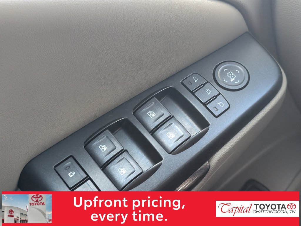 Used 2015 GMC Yukon SLT w/ Open Road Package RWD image 15