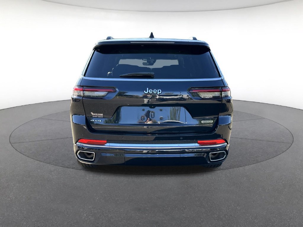 Certified 2023 Jeep Grand Cherokee L Overland AWD/4WD image 4
