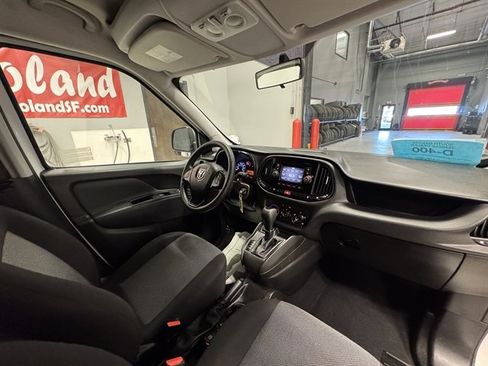 Used 2021 RAM ProMaster City Tradesman FWD image 12