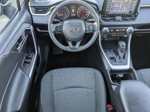 Used 2021 Toyota RAV4 XLE image 12