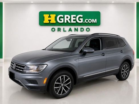 Used 2020 Volkswagen Tiguan SE w/ Panoramic Sunroof Package AWD/4WD image 4