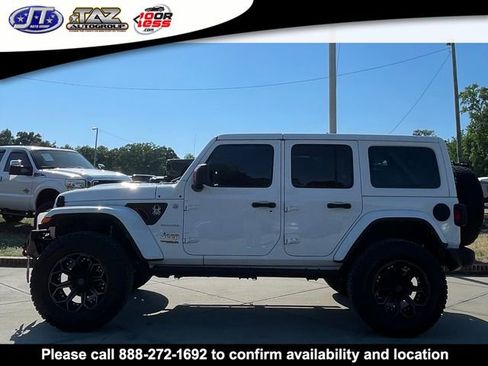 Used 2022 Jeep Wrangler Unlimited Sahara w/ Cold Weather Group AWD/4WD image 4