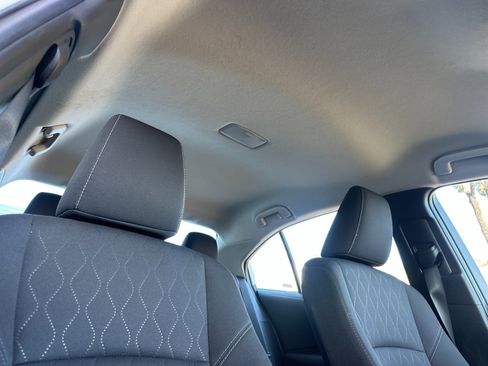 Used 2025 Toyota Corolla LE image 15