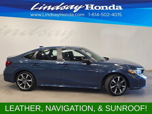 Used 2025 Honda Civic Sport Touring image 3