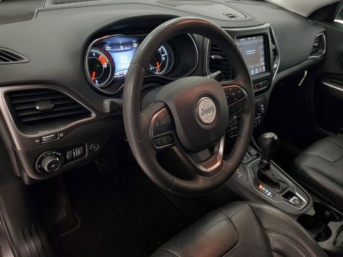 Used 2021 Jeep Cherokee Latitude Lux w/ Sun & Sound Group image 11