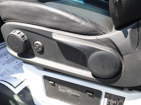 Used 2022 Mercedes-Benz Sprinter 2500 image 11