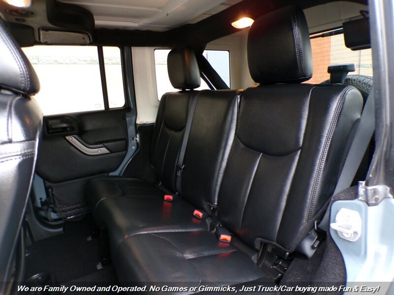 Used 2015 Jeep Wrangler Unlimited Sport w/ Quick Order Package 24S AWD/4WD image 19