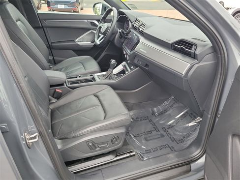 Used 2020 Audi Q3 2.0T Premium Plus w/ Premium Plus Package image 15