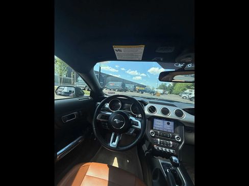 Used 2019 Ford Mustang GT Premium RWD image 13