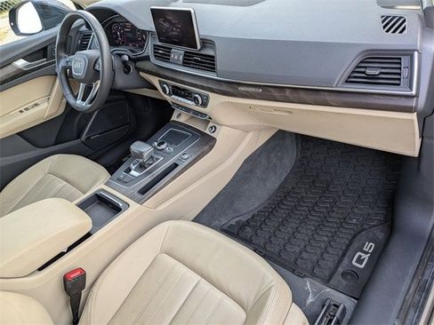 Used 2018 Audi Q5 2.0T Premium Plus w/ Premium Plus Package image 19