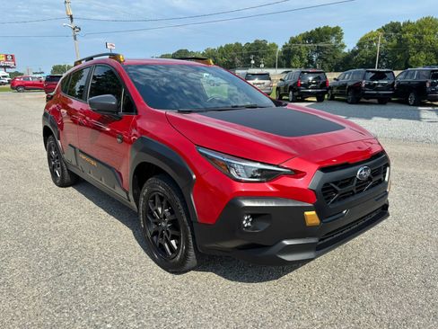 Used 2024 Subaru Crosstrek 2.5i Wilderness w/ Wilderness Package AWD/4WD image 7