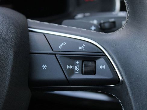 Used 2025 Audi Q7 3.0T Premium Plus image 28