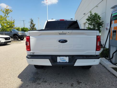Used 2021 Ford F150 XLT w/ Equipment Group 302A High AWD/4WD image 5