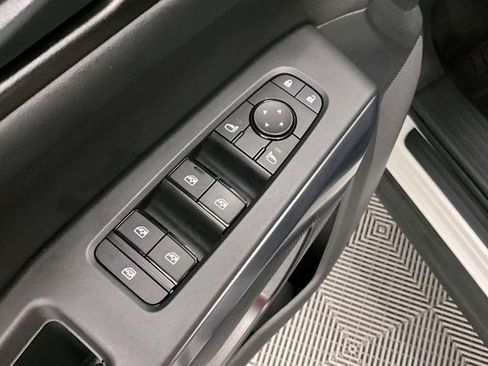 Used 2023 Nissan Pathfinder Rock Creek AWD/4WD image 41