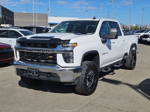 Used 2021 Chevrolet Silverado 2500 LT w/ Fleet Comfort Package AWD/4WD image 8