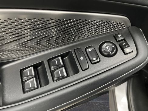 Used 2023 Acura MDX SH-AWD w/ Technology Package image 31