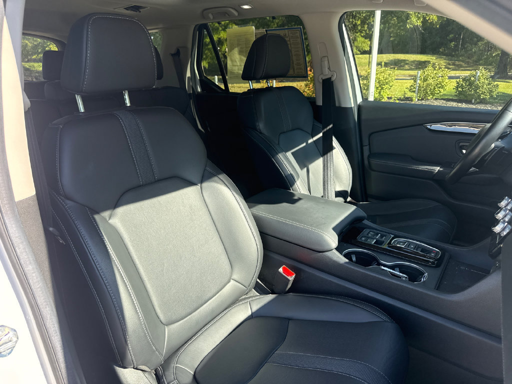Certified 2025 Honda Pilot Touring image 35