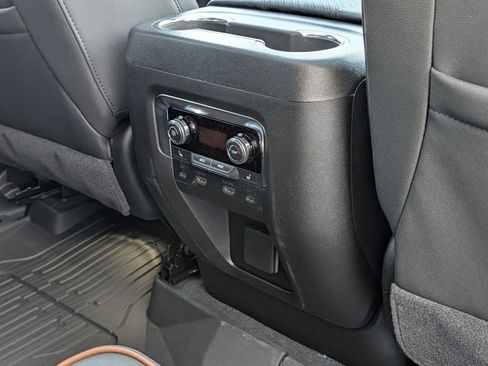 New 2026 GMC Yukon AT4 w/ AT4 Premium Plus Package AWD/4WD image 36