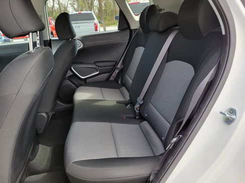 Used 2020 Kia Soul LX image 14