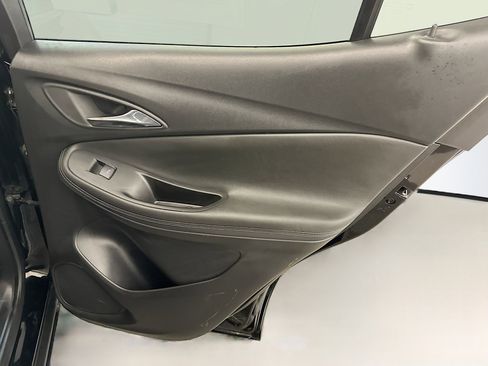 Used 2025 Buick Encore GX Preferred image 30