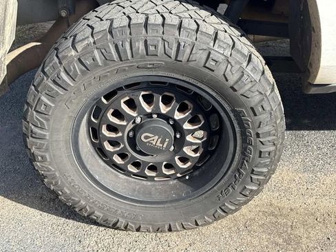 Used 2020 RAM 2500 Limited image 7