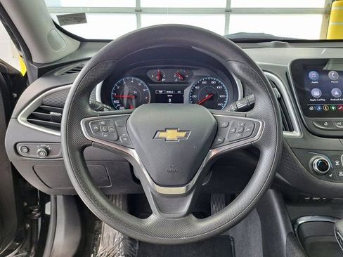 Used 2024 Chevrolet Malibu LT FWD image 10
