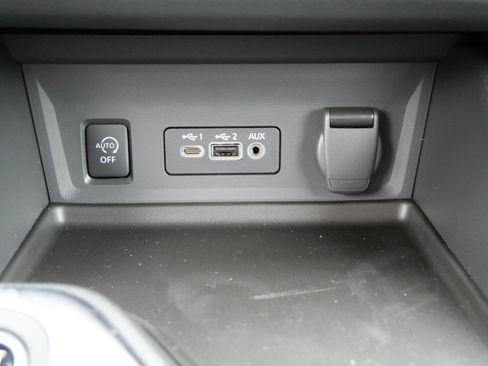 New 2025 Nissan Sentra SV w/ All-Weather Package image 14