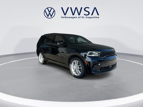 Used 2024 Dodge Durango GT RWD image 2