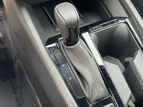 Used 2025 Honda Accord Sport image 24