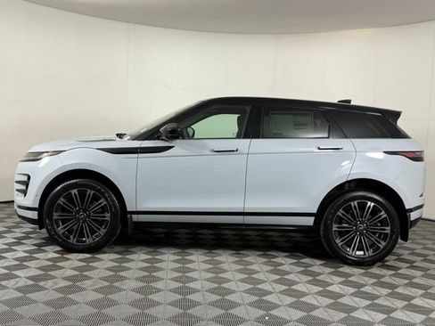 Used 2026 Land Rover Range Rover Evoque Dynamic SE AWD/4WD image 3