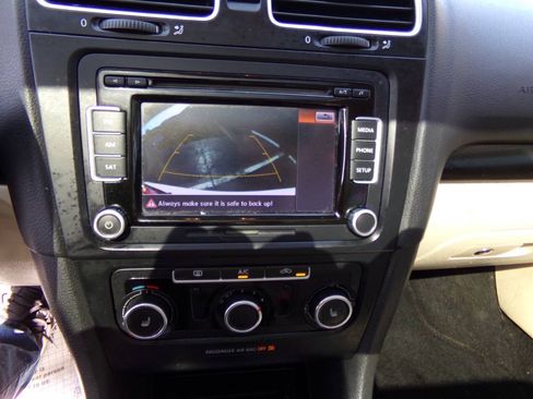 Used 2014 Volkswagen Jetta TDI FWD image 28