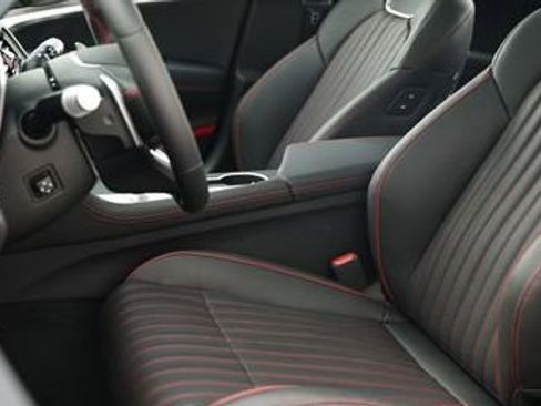 New 2025 Genesis G70 3.3T Advanced image 22