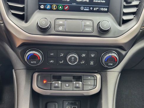 Used 2023 GMC Acadia AT4 w/ Technology Package AWD/4WD image 18
