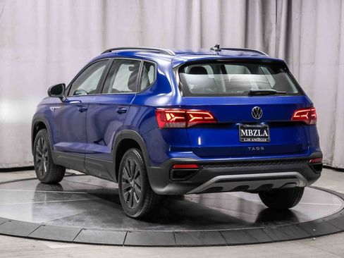 Used 2023 Volkswagen Taos S image 2