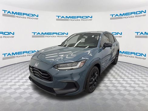 Used 2023 Honda HR-V Sport image 1