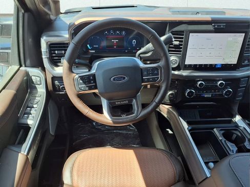 New 2026 Ford F450 King Ranch w/ Chrome Package AWD/4WD image 3
