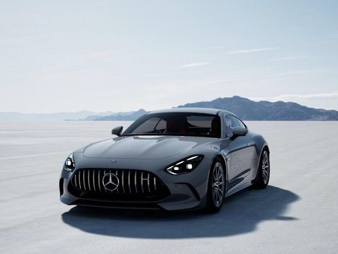 Used 2025 Mercedes-Benz AMG GT 63 image 41